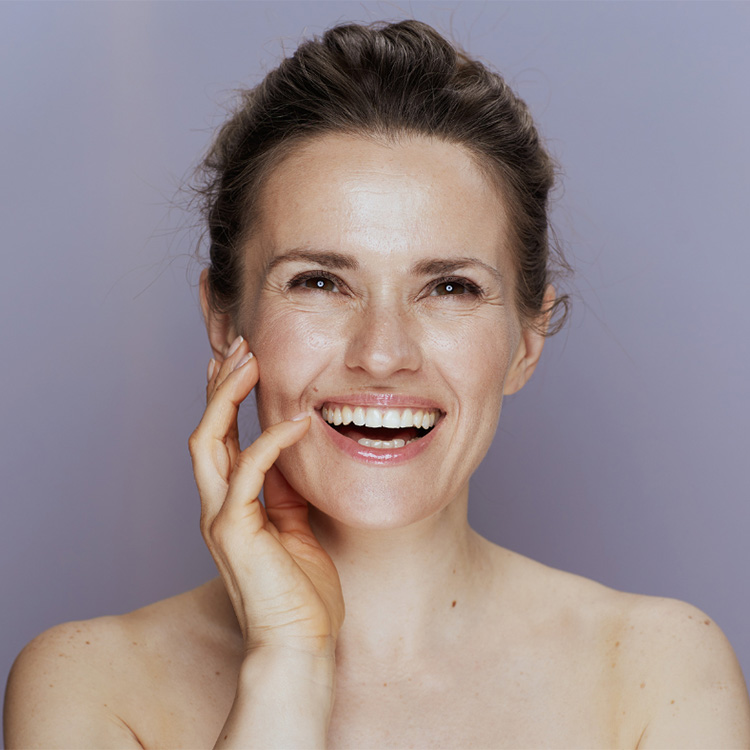  Dr Jennifer Singh discusses the two distinct stages of perimenopause